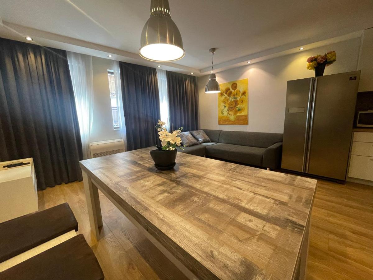 Luxury Apartments In Top City Center Varna 2 Exterior foto